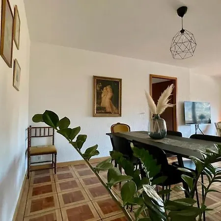 Le Castelview Apartment