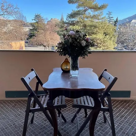 Le Castelview * سيون